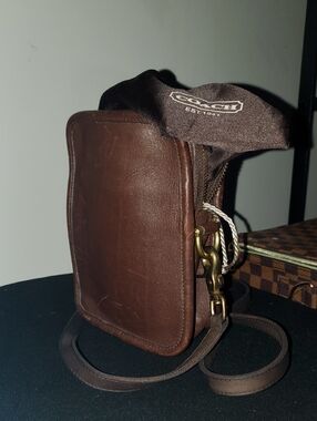 Espresso Coach #9973 Brown Leather Camera Bag for UNISEX